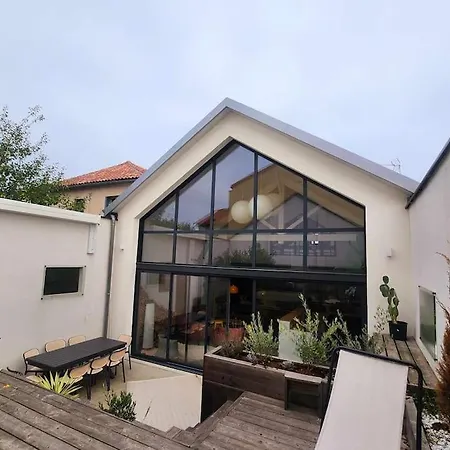 Loft Ludique Avec Piscine Appartement