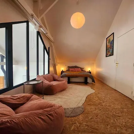 Loft Ludique Avec Piscine Appartement