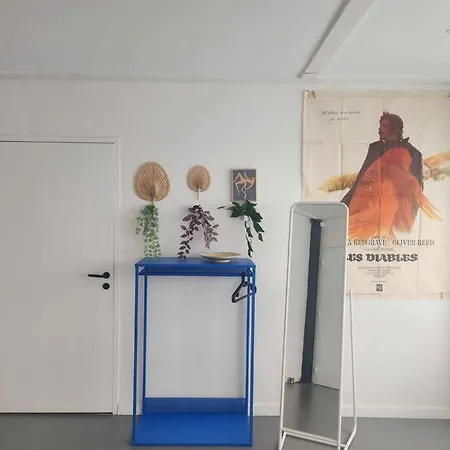 Appartement Loft Ludique Avec Piscine